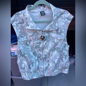 Avia White Mesh Vest